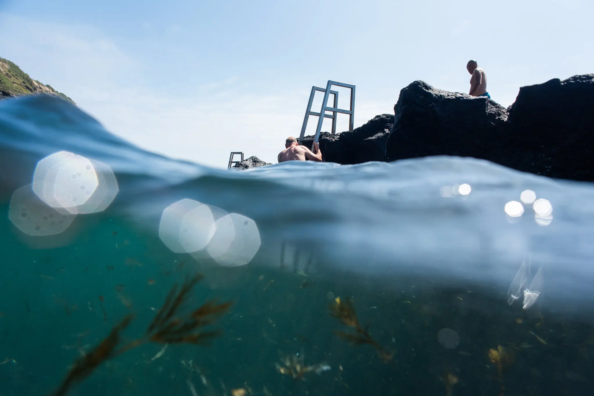 На Азорських островах: Земля, вода, вогонь і повітря, іноді все разом